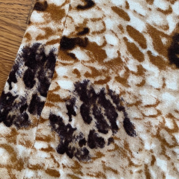 Cache Tanktop - Picture 3 of 11